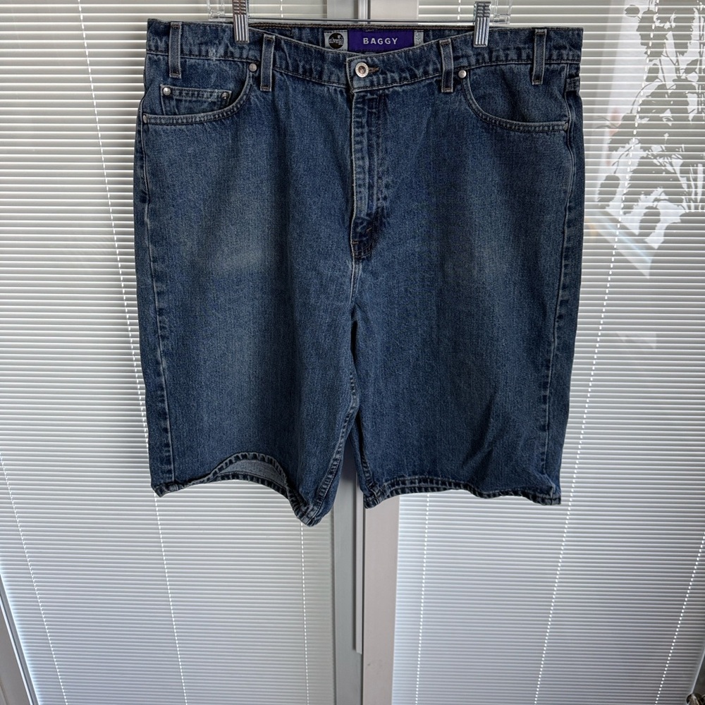 Vintage Levi’s SilverTab Baggy Denim Shorts